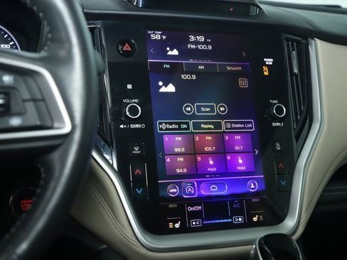 Used 2020 Subaru Outback Limited image 26