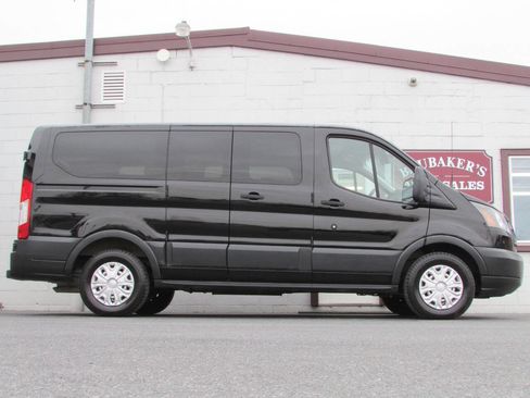 Used 2017 Ford Transit 150 XL image 1