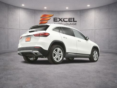 Used 2022 Mercedes-Benz GLA 250 4MATIC w/ Premium Package Lite image 51