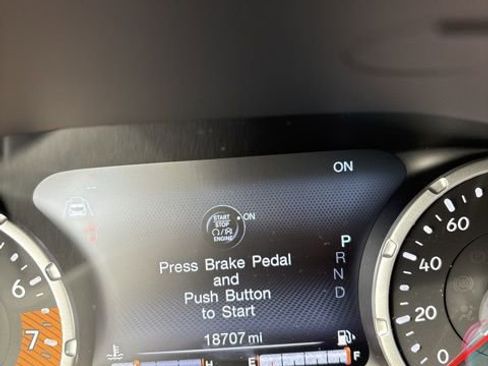 Used 2023 Jeep Renegade Altitude w/ Sun/Sound Group image 11