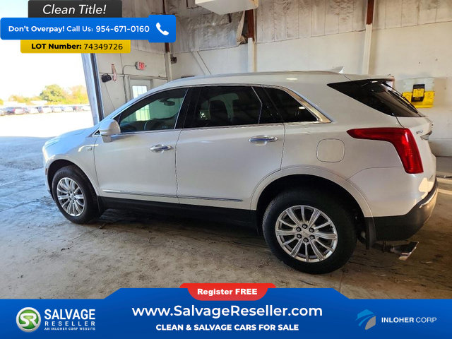 Used 2017 Cadillac XT5 FWD image 3
