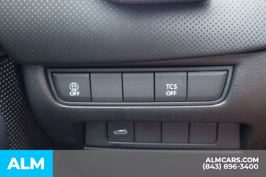 Used 2025 MAZDA CX-50 AWD 2.5 S w/ Preferred Package image 36