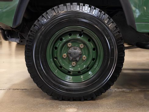 Used 1997 Land Rover Defender 90 image 53