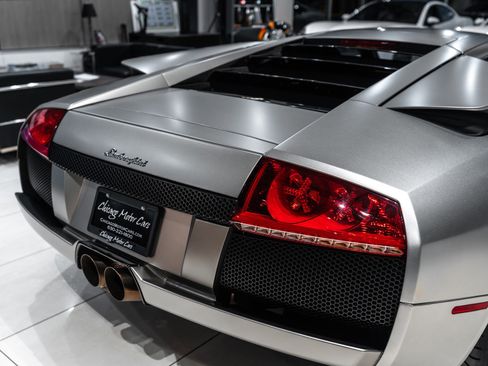 Used 2005 Lamborghini Murcielago Coupe image 45