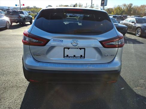 Used 2022 Nissan Rogue Sport SL image 4