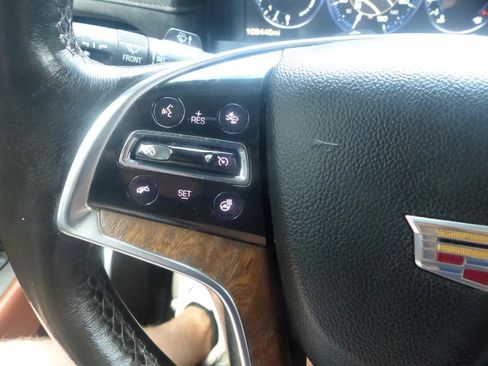 Used 2015 Cadillac Escalade ESV Premium AWD/4WD image 26