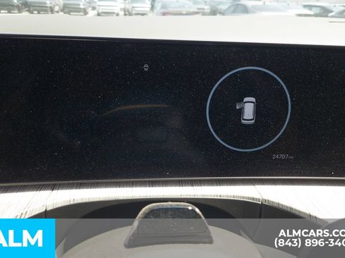 Used 2025 Hyundai Santa Fe Calligraphy FWD image 9