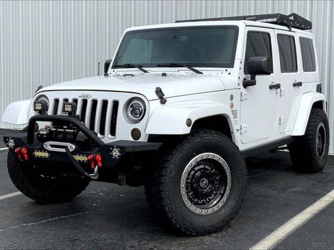 Used 2016 Jeep Wrangler Unlimited Sahara w/ Dual Top Group image 1