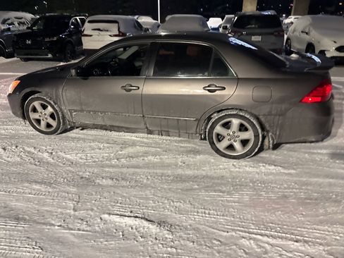 Used 2006 Honda Accord EX-L image 9