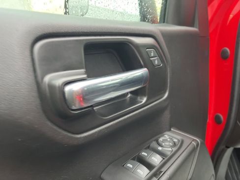 Used 2022 Chevrolet Silverado 1500 Custom Trail Boss w/ Safety Confidence Package image 10