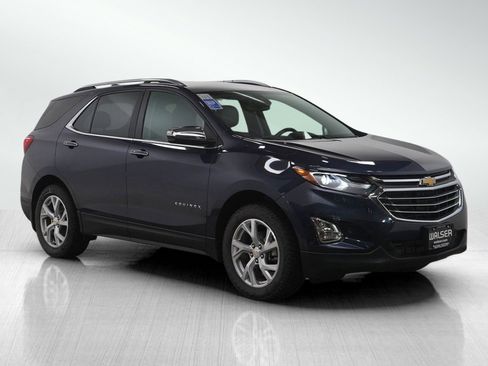 Used 2018 Chevrolet Equinox Premier image 7