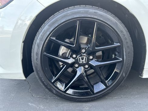 Used 2022 Honda Civic Sport image 18