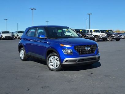 New 2026 Hyundai Venue SE