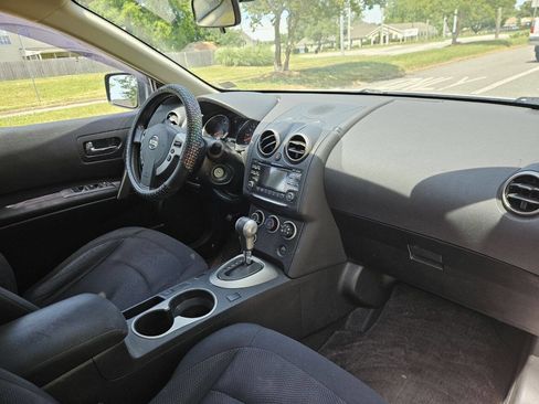 Used 2015 Nissan Rogue S w/ Convenience Package FWD image 16