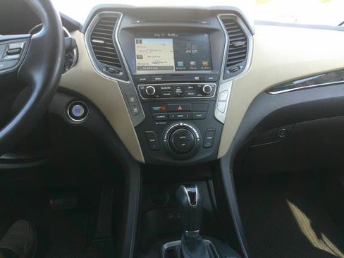 Used 2017 Hyundai Santa Fe Sport w/ 2.4L Tech Package 04 FWD image 15