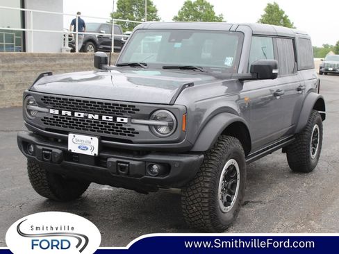 Used 2023 Ford Bronco Badlands AWD/4WD image 1