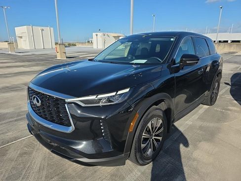 Certified 2023 INFINITI QX60 Pure image 2