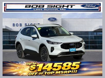 New 2025 Ford Escape SE w/ PHEV Premium Package