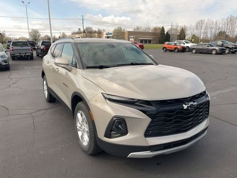 Certified 2021 Chevrolet Blazer LT FWD image 4