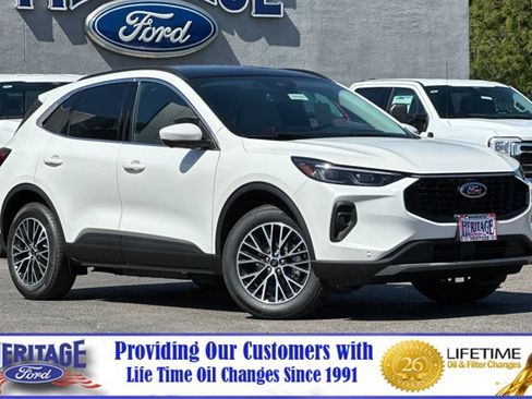 New 2025 Ford Escape SE w/ PHEV Premium Package FWD image 2
