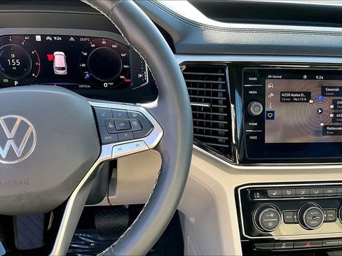Certified 2022 Volkswagen Atlas SEL AWD/4WD image 25