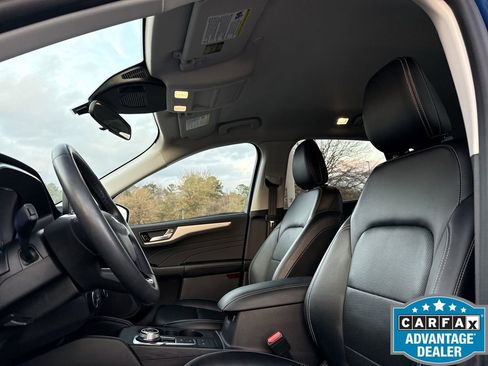 Used 2022 Ford Escape SEL w/ Technology Package image 24