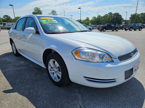 Used 2016 Chevrolet Impala Limited LS FWD image 8