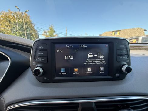 Used 2020 Hyundai Santa Fe SEL FWD image 12