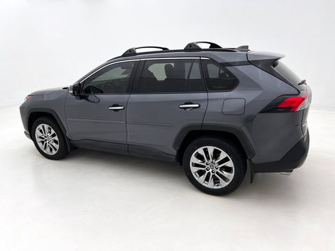 Used 2019 Toyota RAV4 Limited w/ Advanced Technology Package AWD/4WD image 10