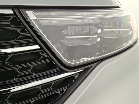 Used 2023 Ford Explorer XLT w/ Equipment Group 202A image 12