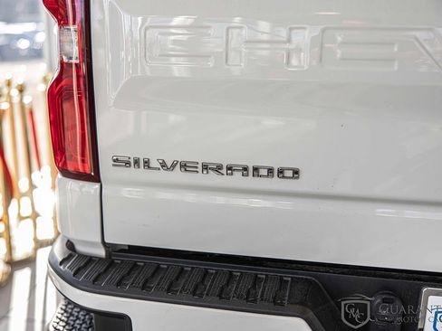Used 2021 Chevrolet Silverado 1500 RST AWD/4WD image 15