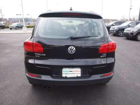 Used 2018 Volkswagen Tiguan Limited w/ Premium Package image 2