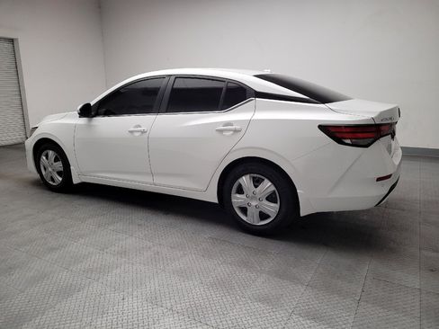 Used 2024 Nissan Sentra SV FWD image 3