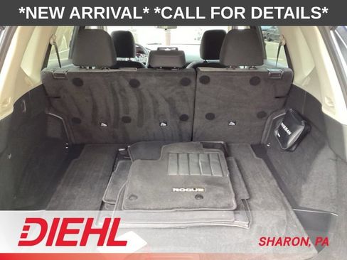 Used 2022 Nissan Rogue SV AWD/4WD image 17