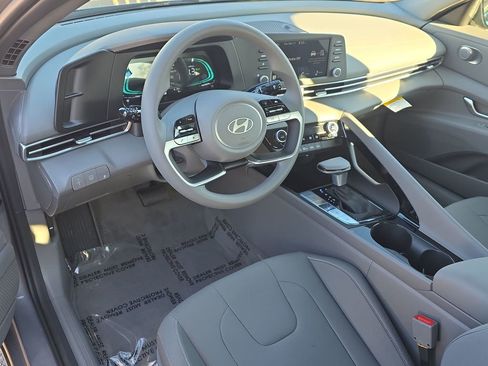 New 2026 Hyundai Elantra Blue image 23