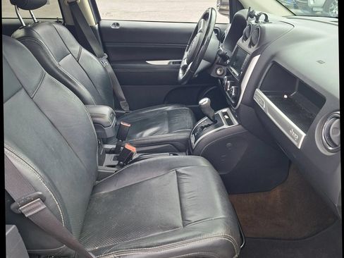 Used 2016 Jeep Compass High Altitude FWD image 10