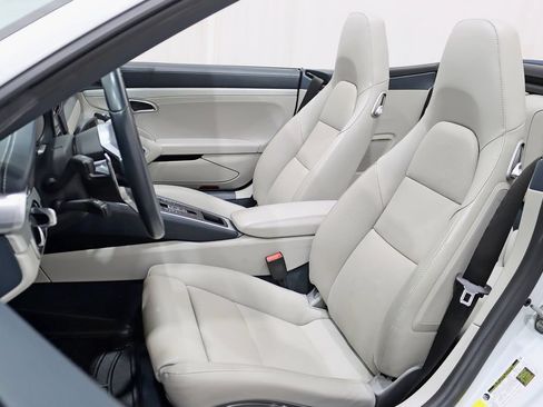Used 2018 Porsche 911 Carrera image 27