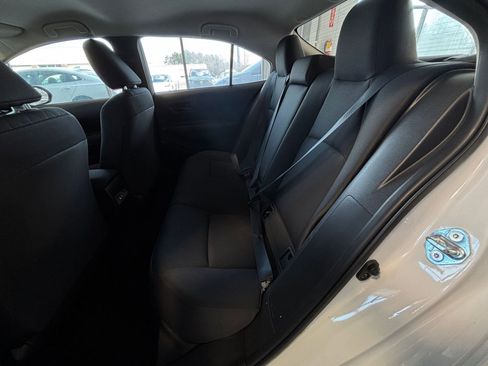Used 2025 Toyota Corolla LE image 25