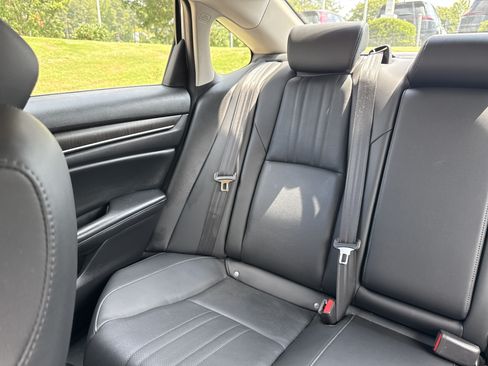 Used 2022 Honda Accord EX-L image 31