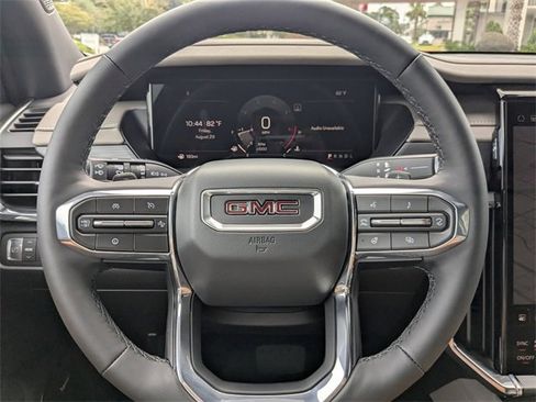 New 2026 GMC Acadia Elevation w/ LPO, Floor Liner Package image 31