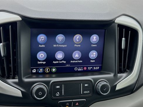 Used 2023 GMC Terrain SLT image 9