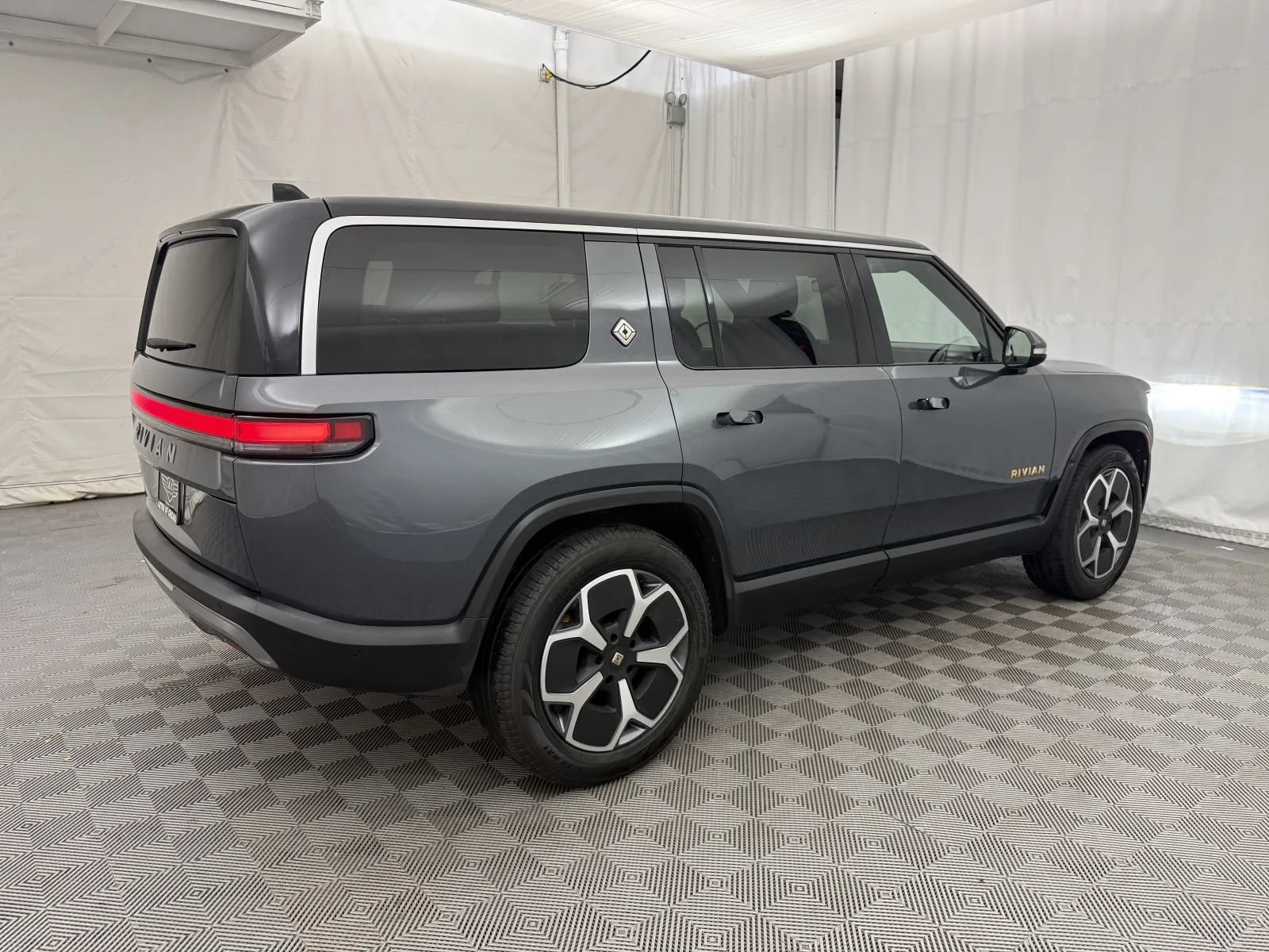 Used 2024 Rivian R1S Adventure Quad AWD/4WD image 6
