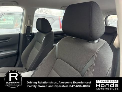 Used 2023 Honda CR-V LX image 6