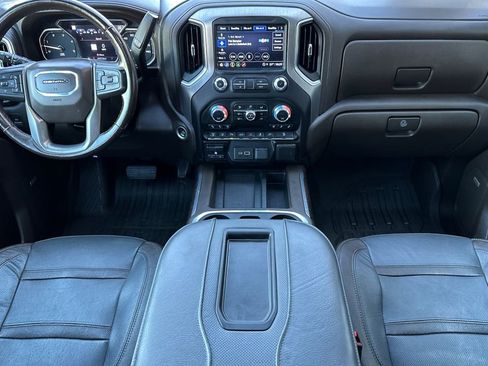 Used 2022 GMC Sierra 2500 Denali w/ Denali Ultimate Package AWD/4WD image 13