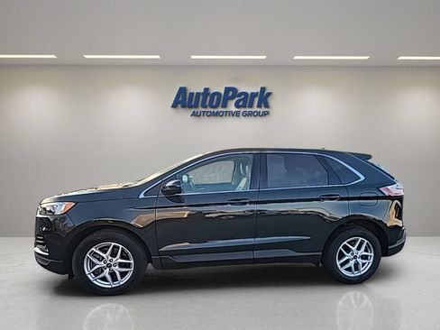 Certified 2024 Ford Edge SEL w/ Convenience Package AWD/4WD image 4