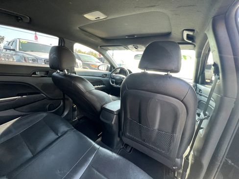 Used 2018 Hyundai Elantra Sport w/ Cargo Package FWD image 17