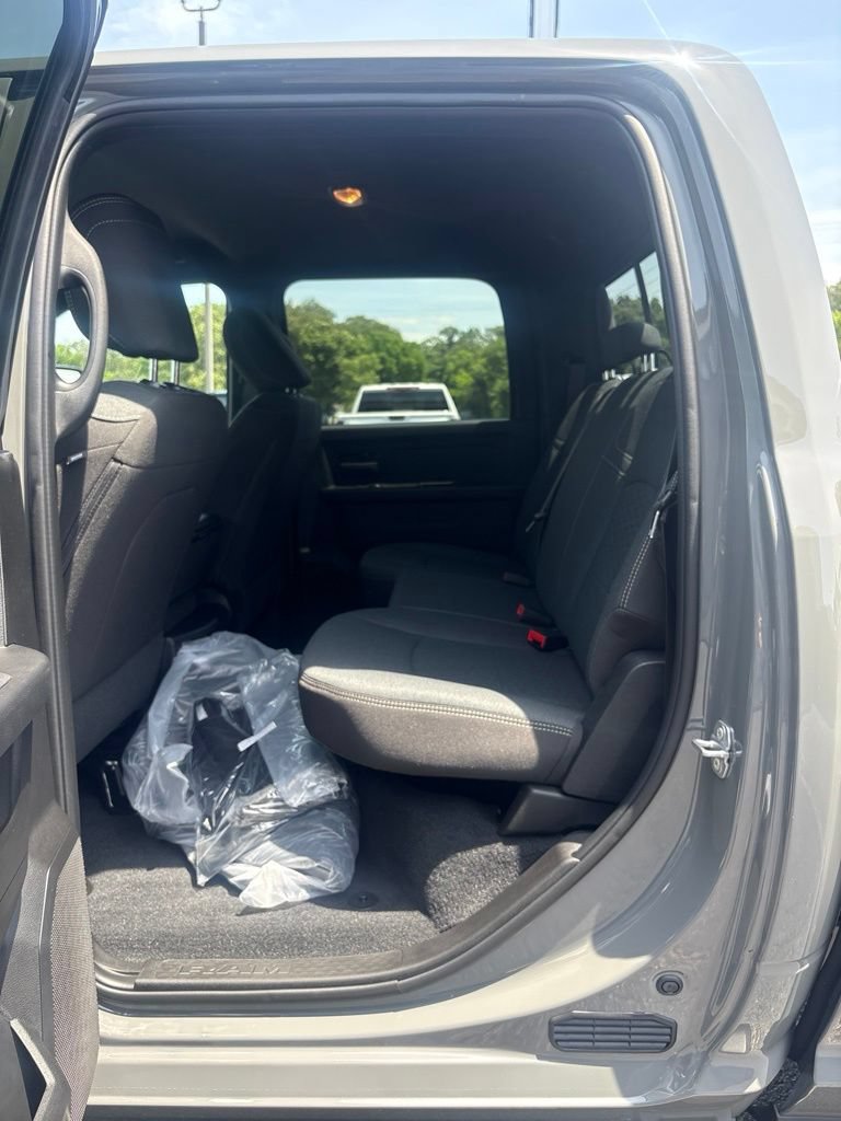 New 2026 RAM 3500 Tradesman AWD/4WD image 19