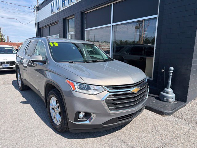 Used 2019 Chevrolet Traverse LT w/ LPO, Cargo Package AWD/4WD image 1