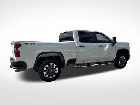 Used 2024 Chevrolet Silverado 2500 Custom w/ Custom Value Package AWD/4WD image 6