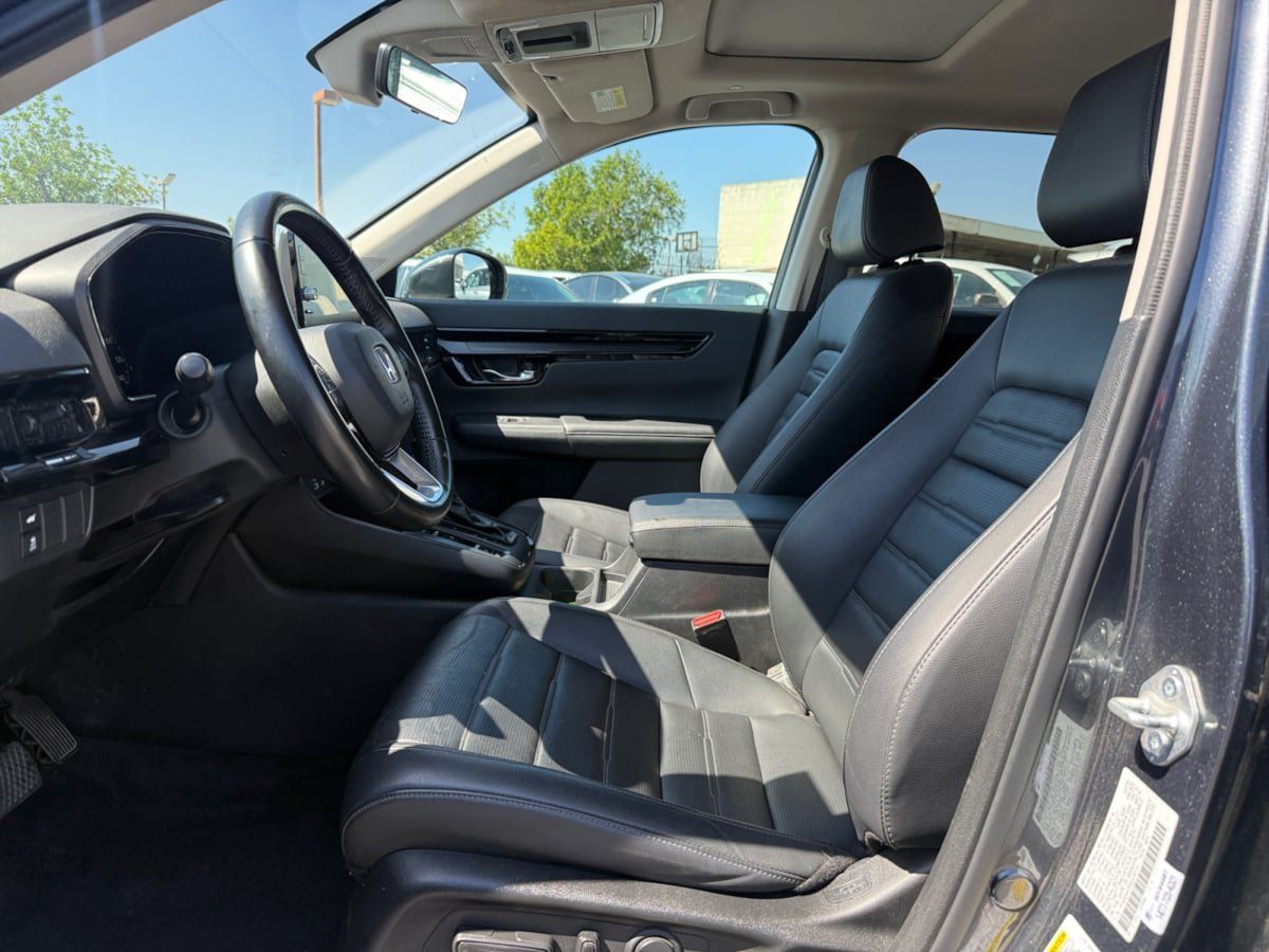 Used 2025 Honda CR-V EX-L image 14